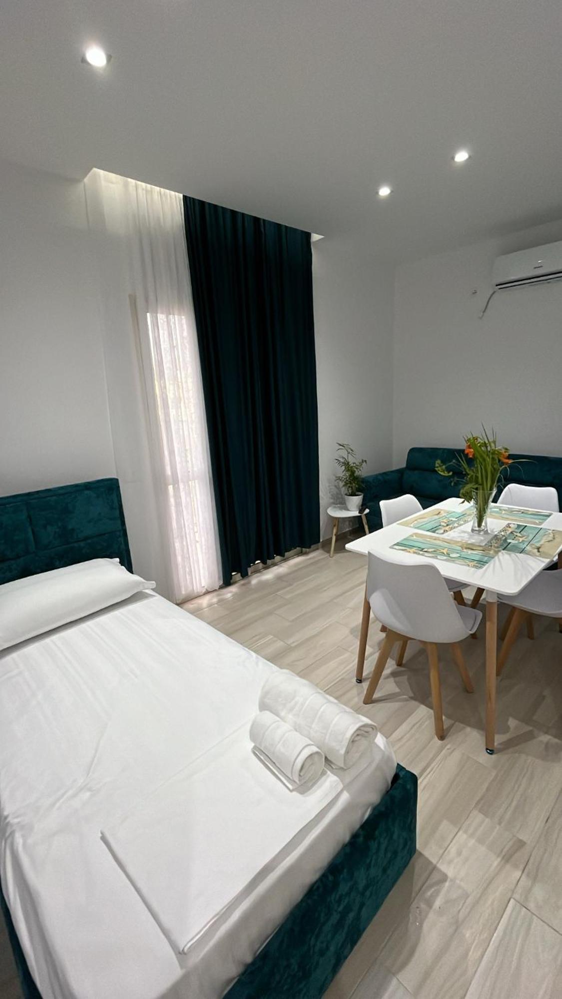 Vila Luani Vlore Exterior photo